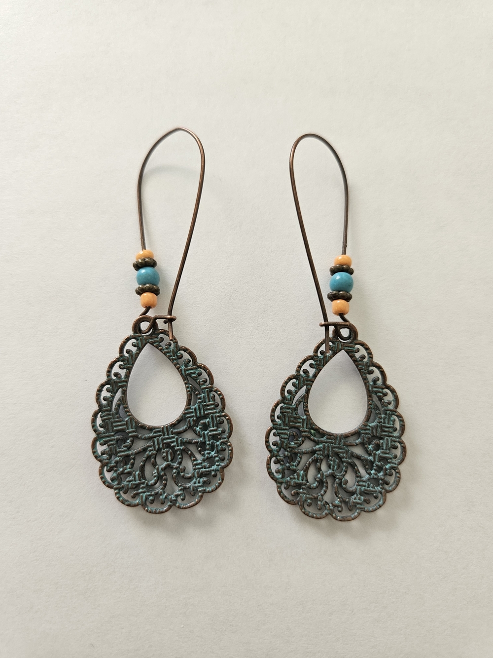 NWT Bohemian Turquoise Patina Teardrop Filigree Earrings Brown Blue Lightweight - Picture 4 of 4